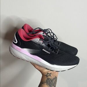 Brooks | Women's Ghost 16 Athletic Sneakers in Black/Ebony/Raspberry Size 10.5
